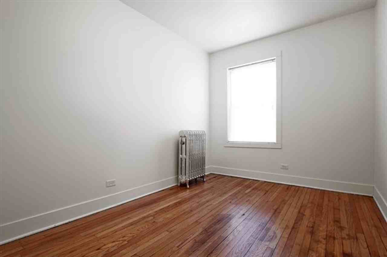 7057 S Princeton Ave Chicago, IL 60621 - Photo 3 of 14