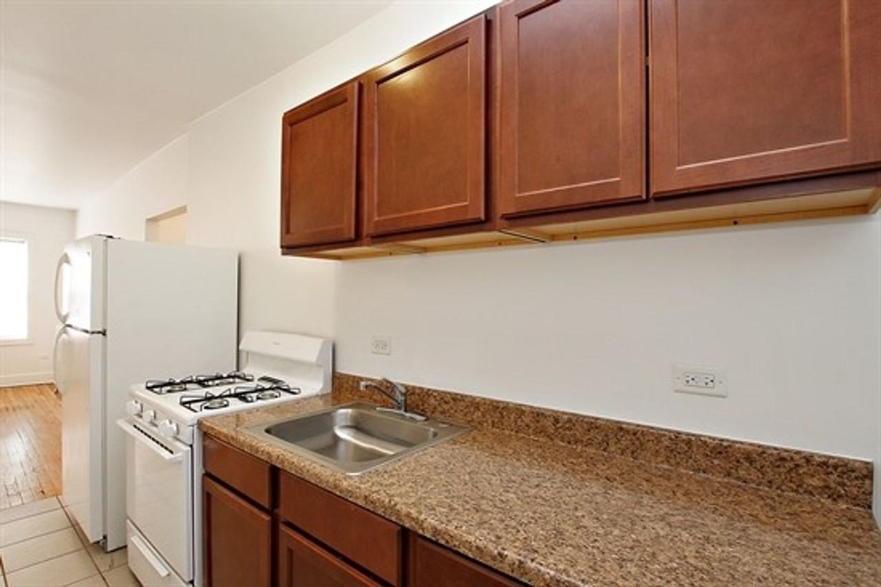 7057 S Princeton - Photo 3 of 15