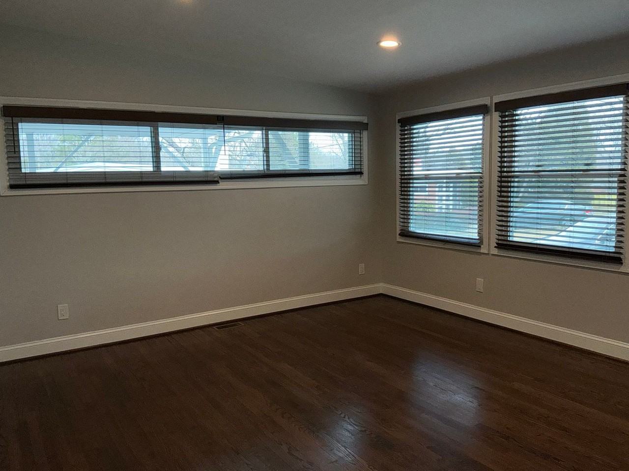 7 Dorothy Ln - Photo 6 of 36