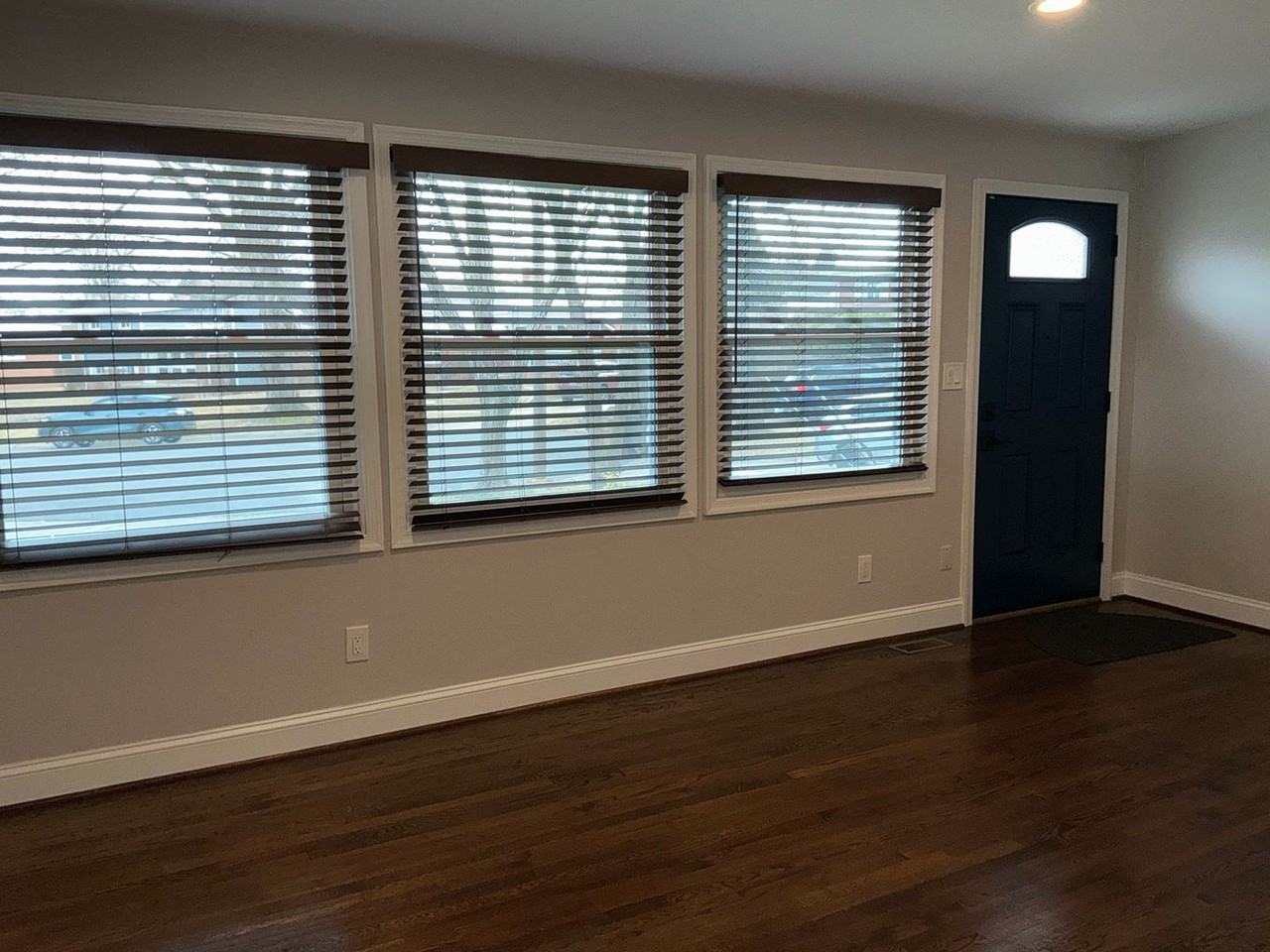 7 Dorothy Ln - Photo 7 of 36