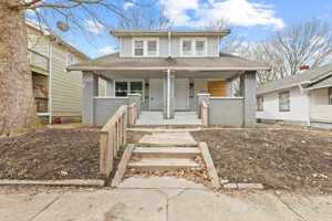 featured image of 822 N Bradley Ave