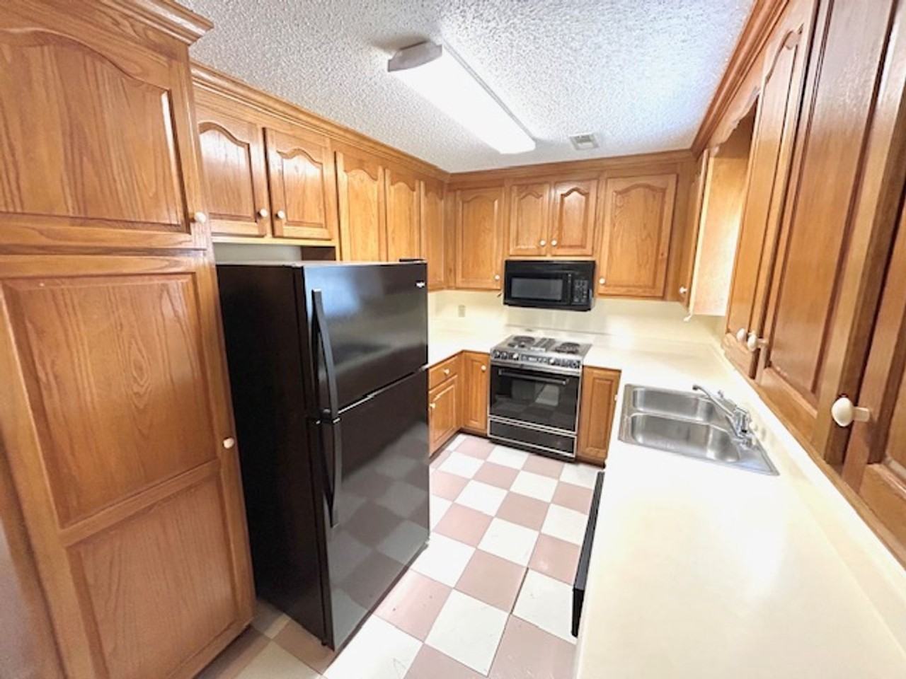 134 Michli Rd - Photo 5 of 14