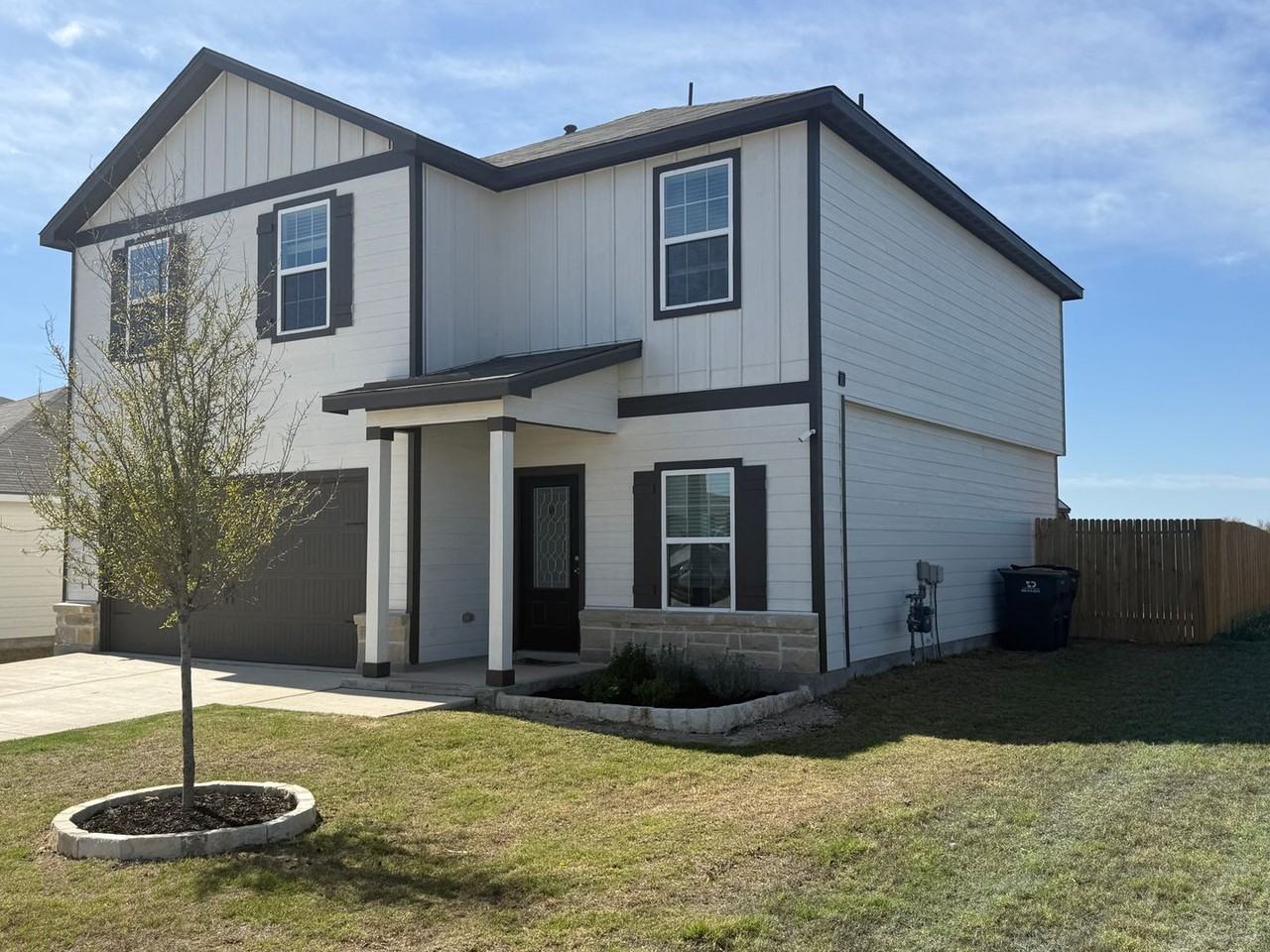 11978 Luckey Villa - Photo 2 of 36