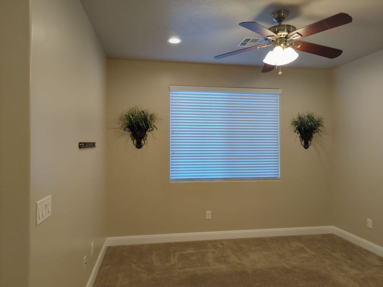 3439 S Barcelona Dr #80 - Photo 4 of 5