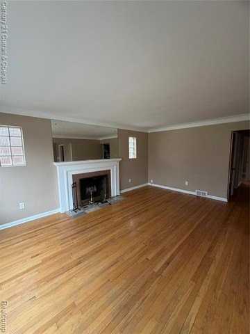 2930 Birchwood St - Photo 3 of 12