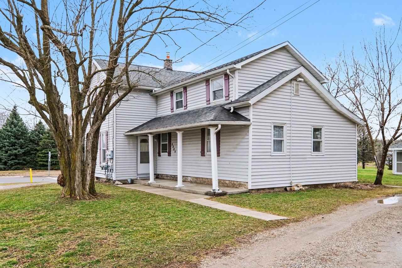 8009 E. Bristol Rd. - Photo 3 of 50