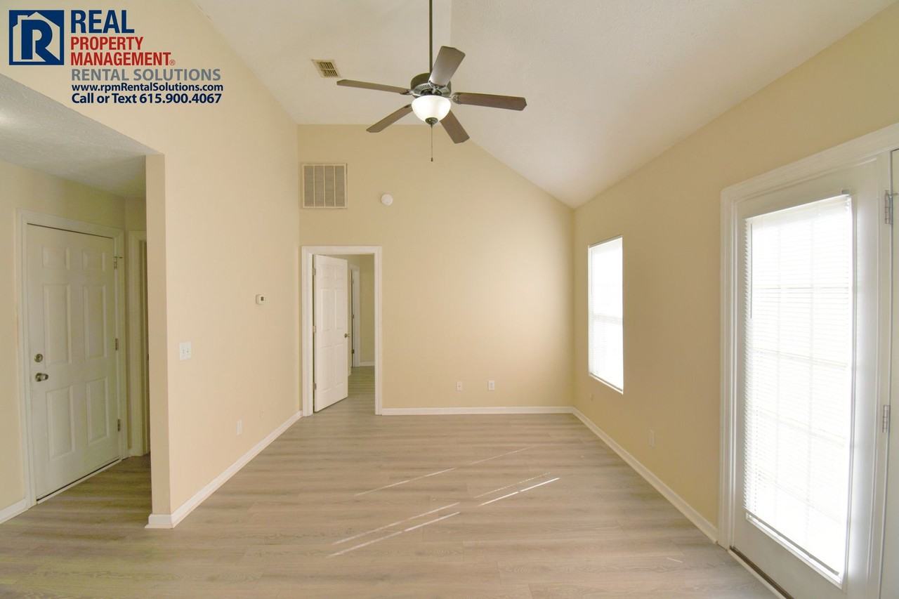 2418 Quest Ave - Photo 5 of 25