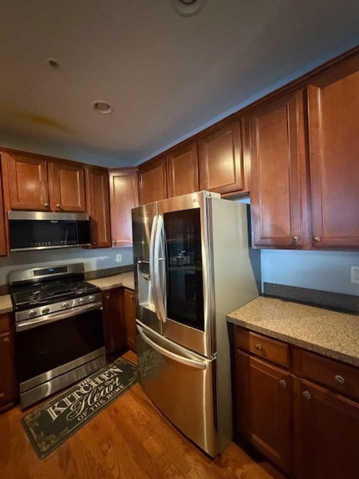 108 Leather Fern Way - Photo 2 of 21