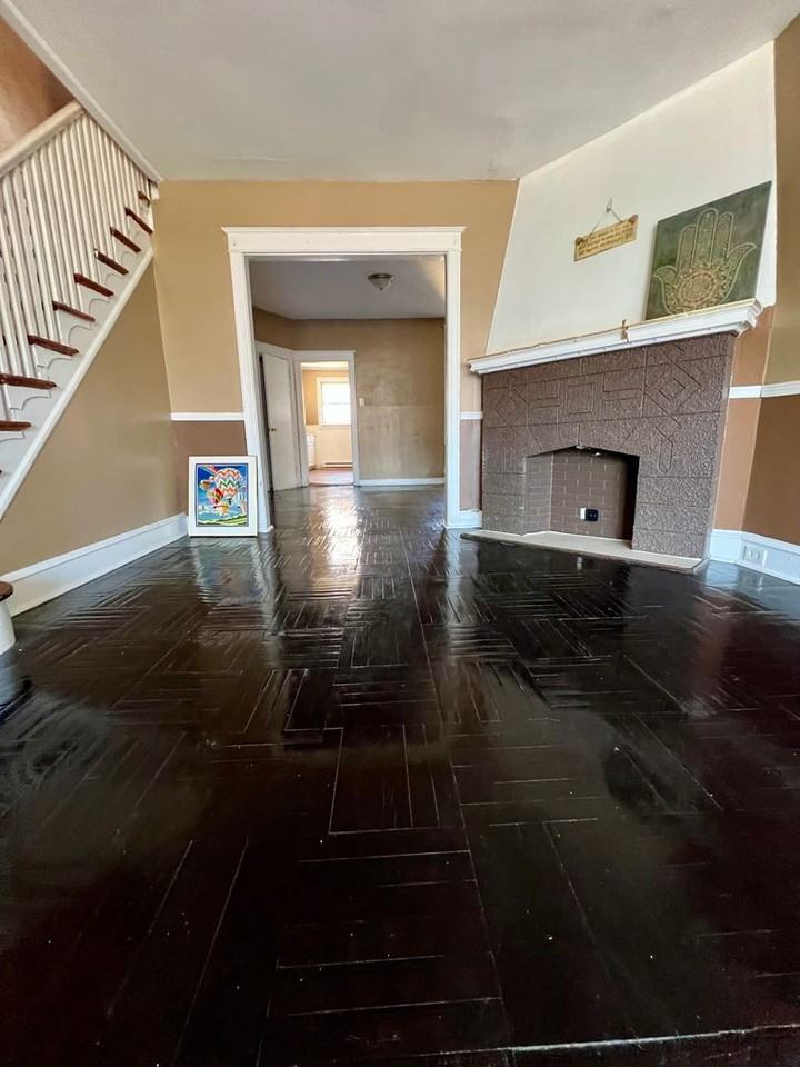 4584 G St - Photo 4 of 21