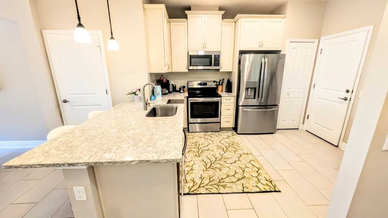 5157 78th St Cir E - Photo 4 of 31