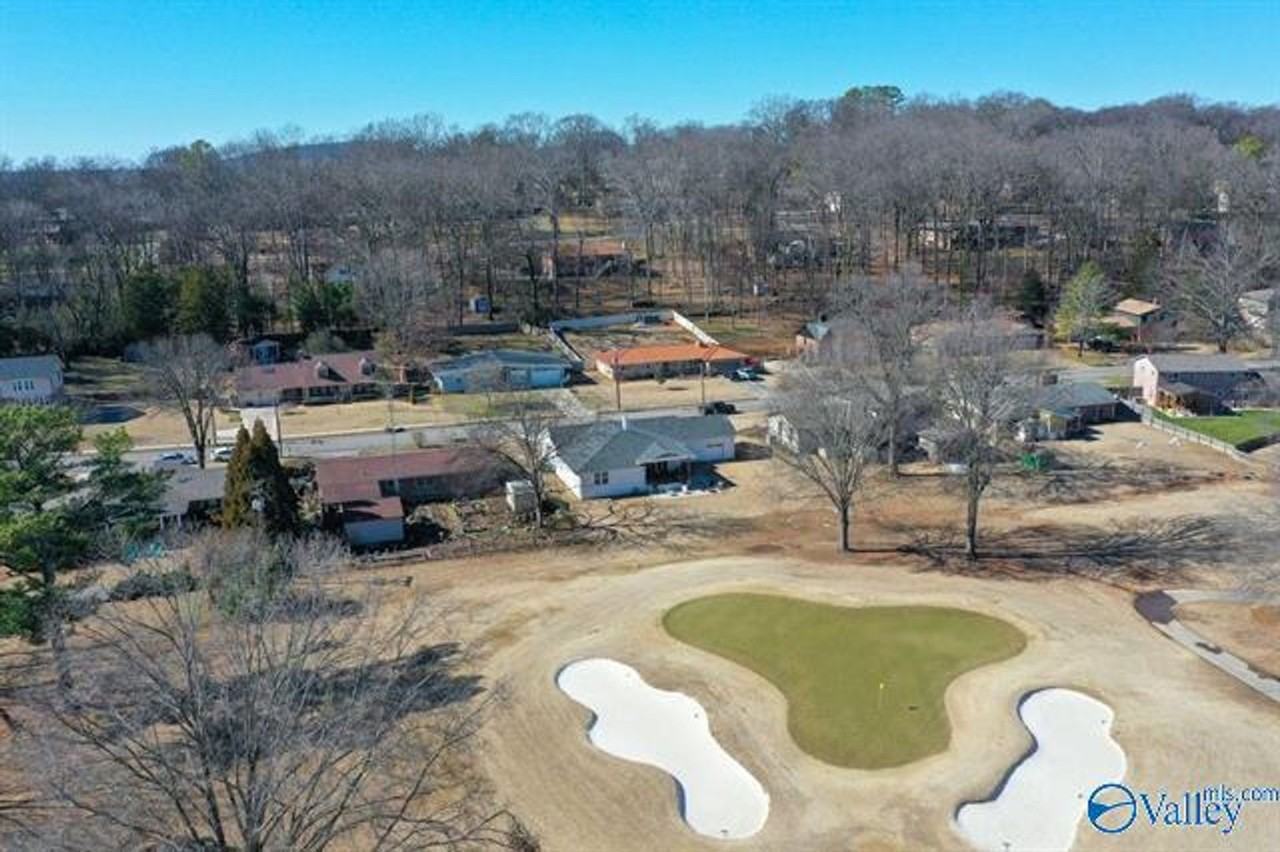 8129 Hickory Hill Ln Se - Photo 2 of 22