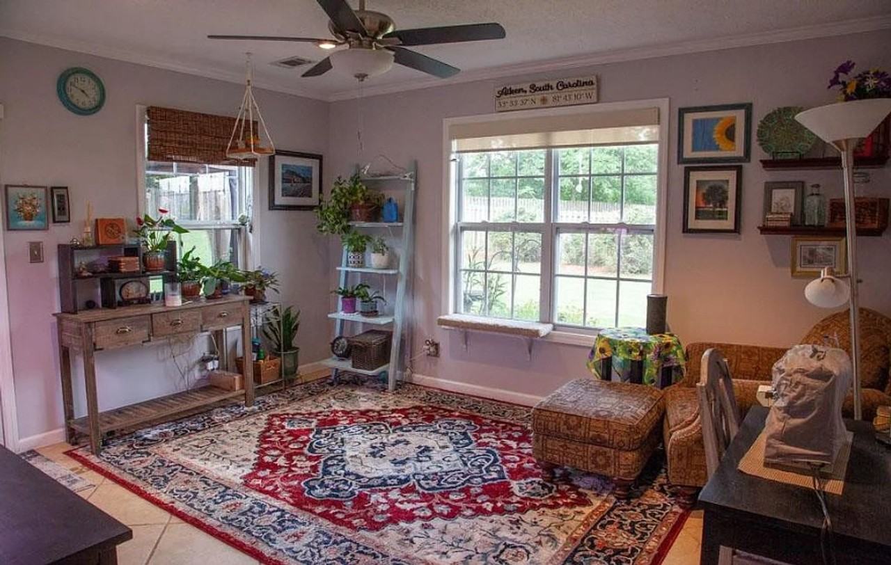 97 Cape Fox Cir - Photo 3 of 10