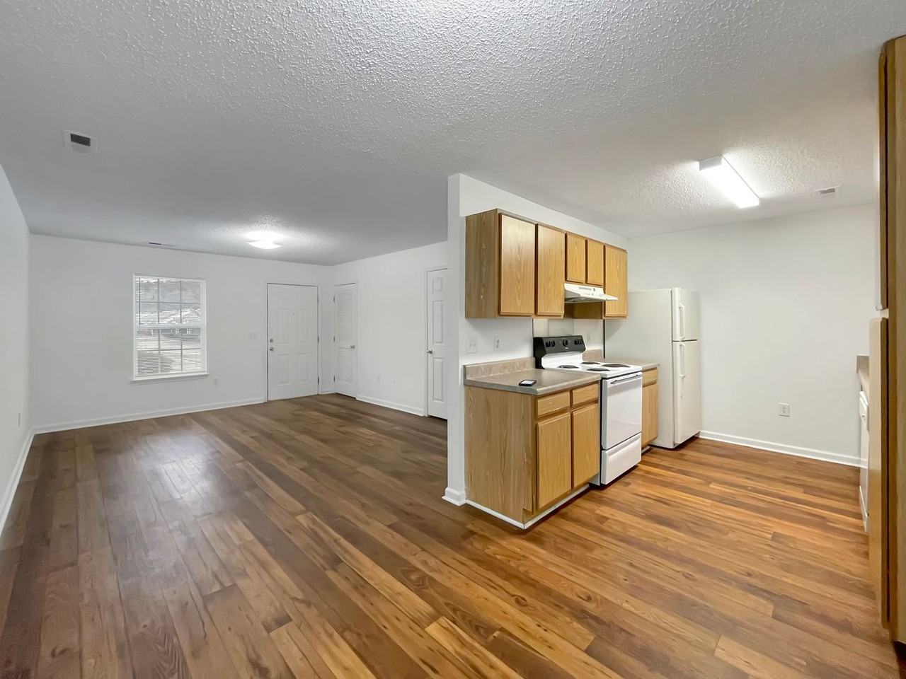 312 7th Ct N - Photo 7 of 16