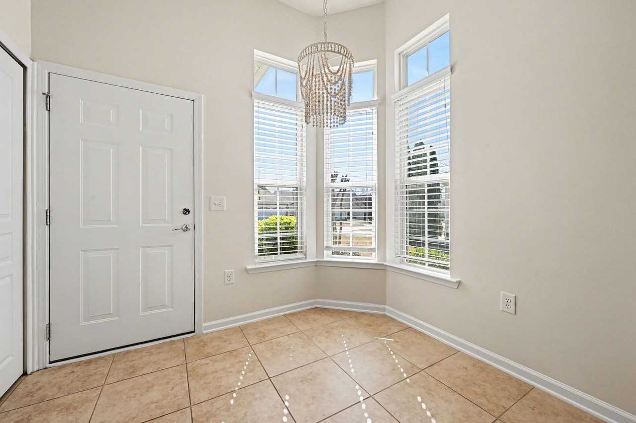 417 Horatio Ct - Photo 7 of 21