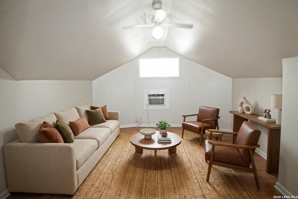 232 Cornell Ave Unit 201 #201 - Photo 5 of 15