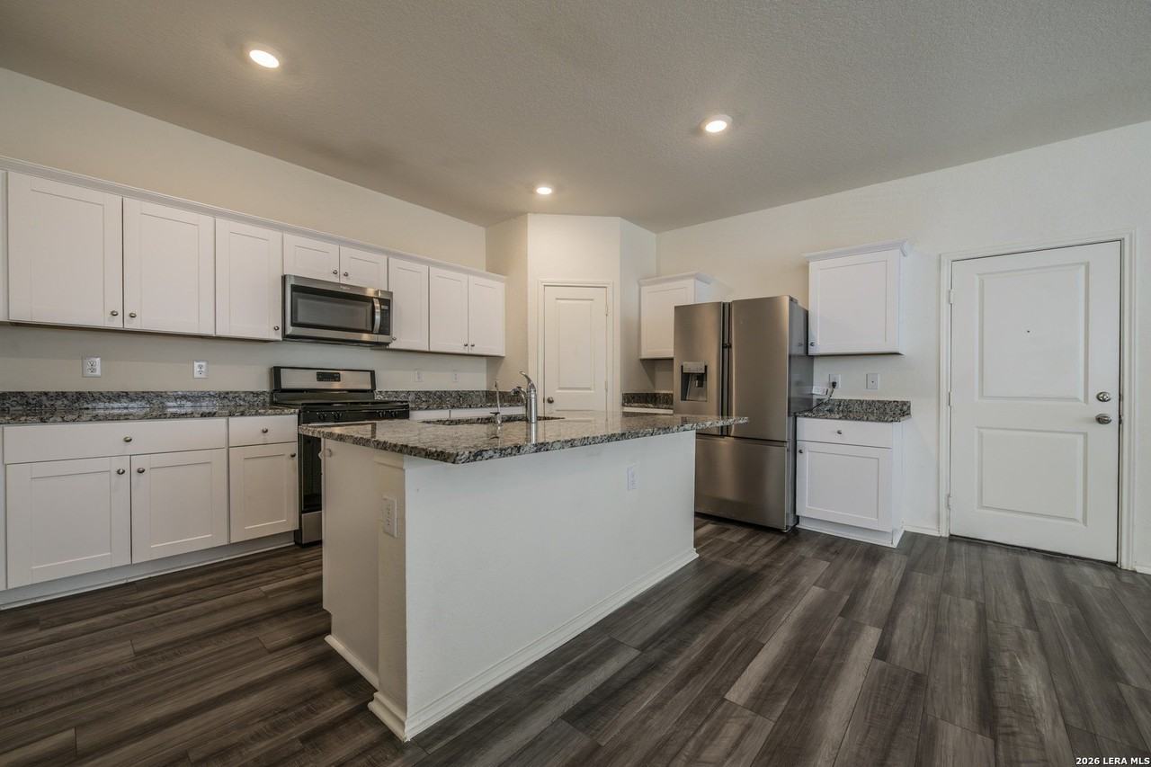 5203 Winding Strm - Photo 6 of 26