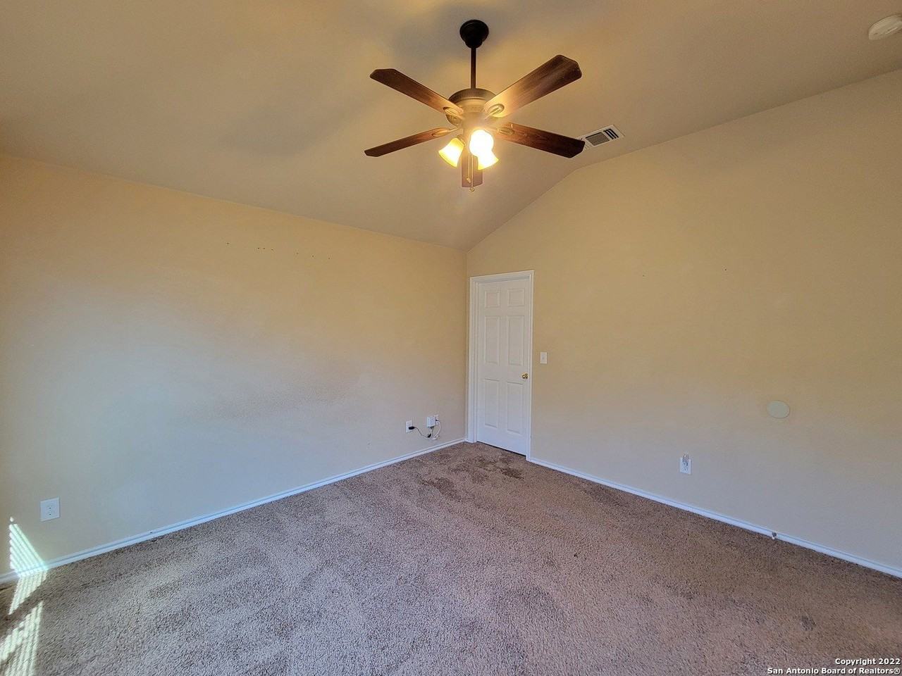 3515 Krie Highlands - Photo 5 of 14