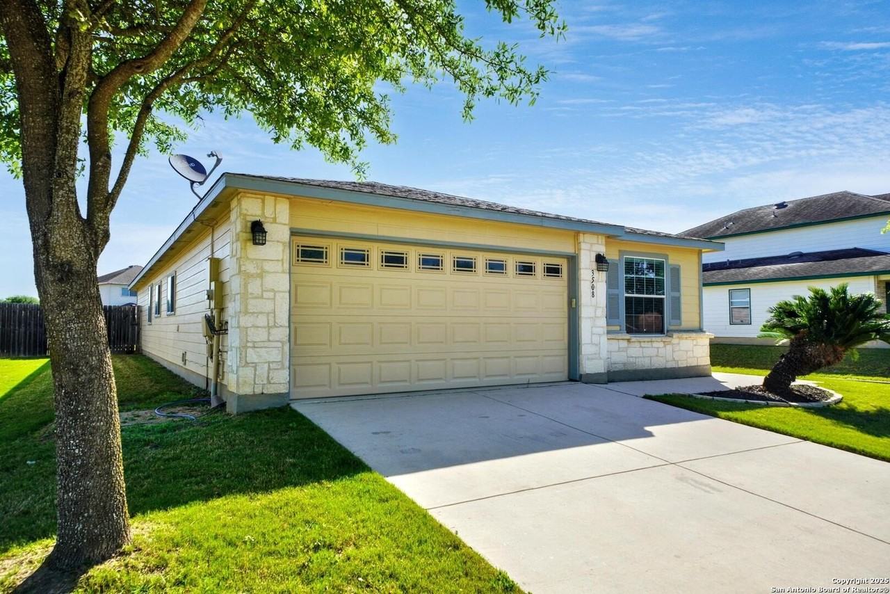 3508 Triangle Rnch - Photo 3 of 43