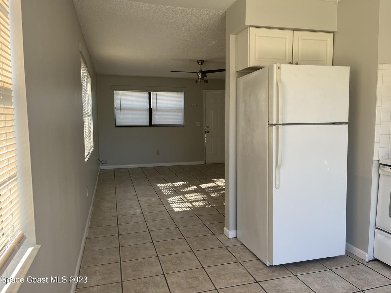 253 Canaveral Beach Blvd - Photo 4 of 9