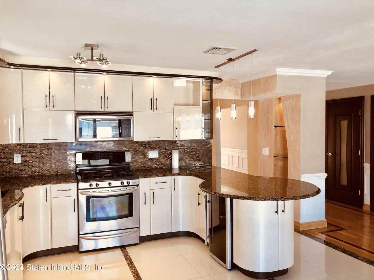 115 Jeanette Ave - Photo 2 of 38