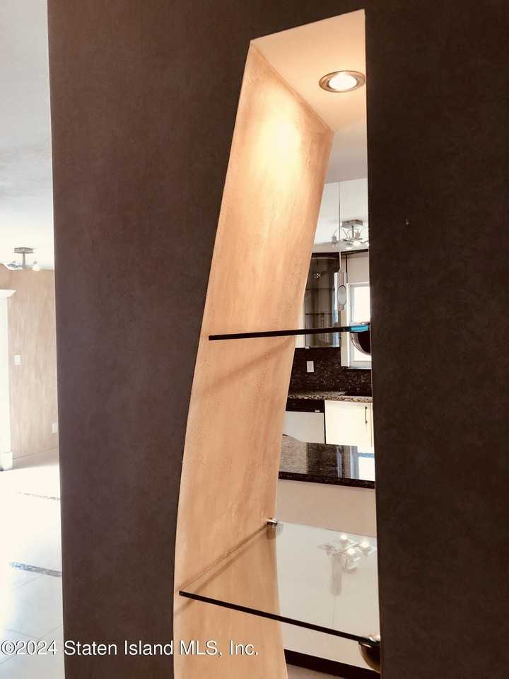 115 Jeanette Ave - Photo 4 of 38