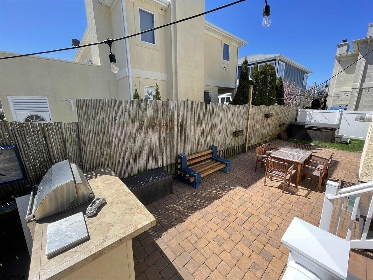 12 Seaside Ct - Photo 7 of 23