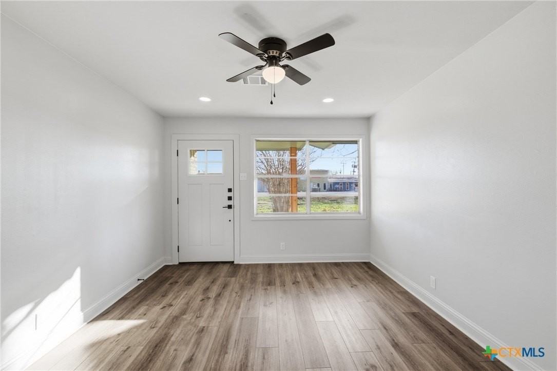 410 N Highway 95 - Photo 7 of 44