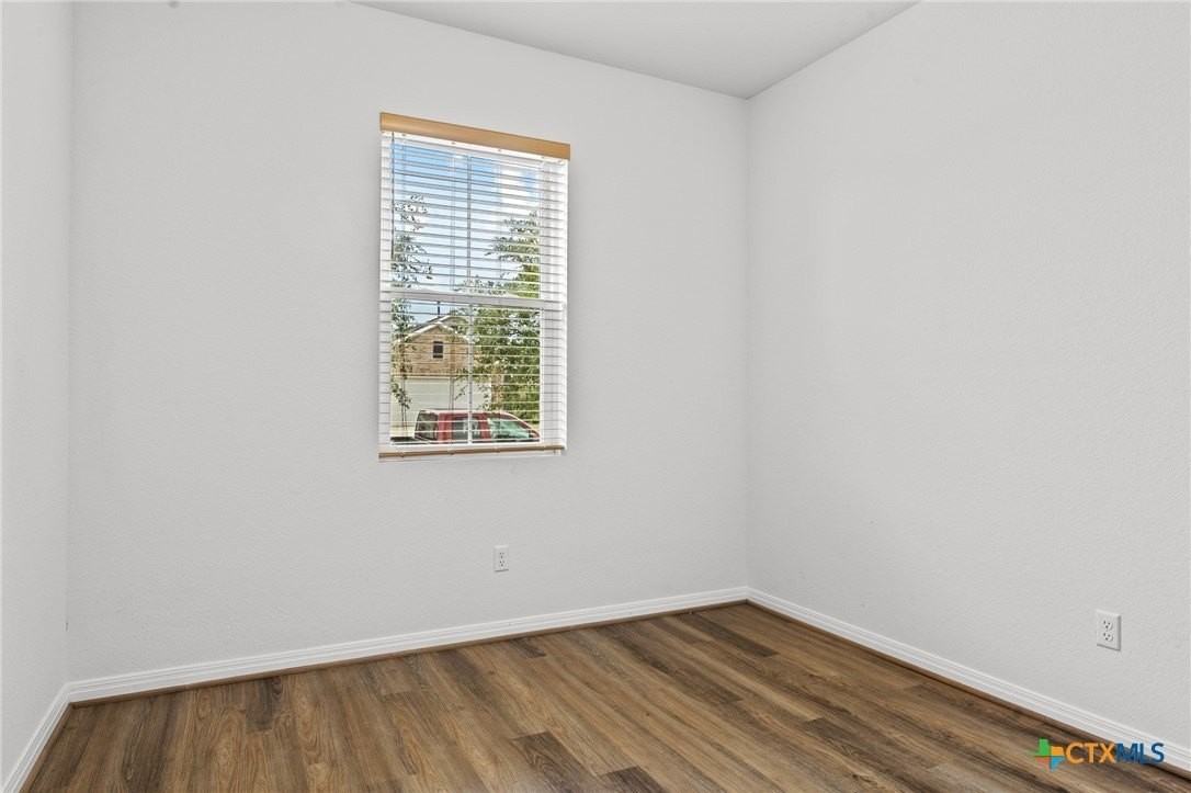 448 Chaste Tree Dr - Photo 5 of 31