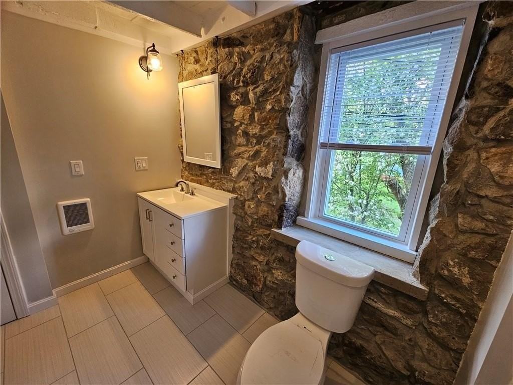 57 River Rd - Photo 3 of 13