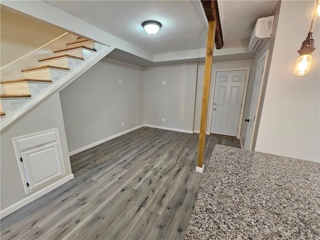 57 River Rd - Photo 7 of 13