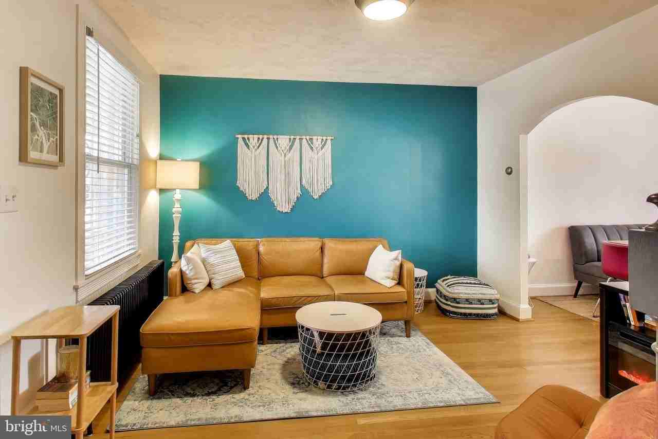 1766 E St Ne - Photo 6 of 37