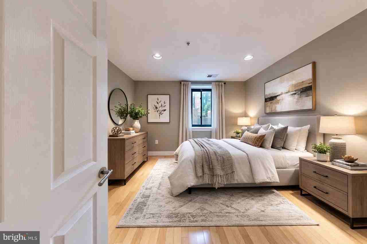 6 Rhode Island Ave Nw Apt 2 - Photo 6 of 27