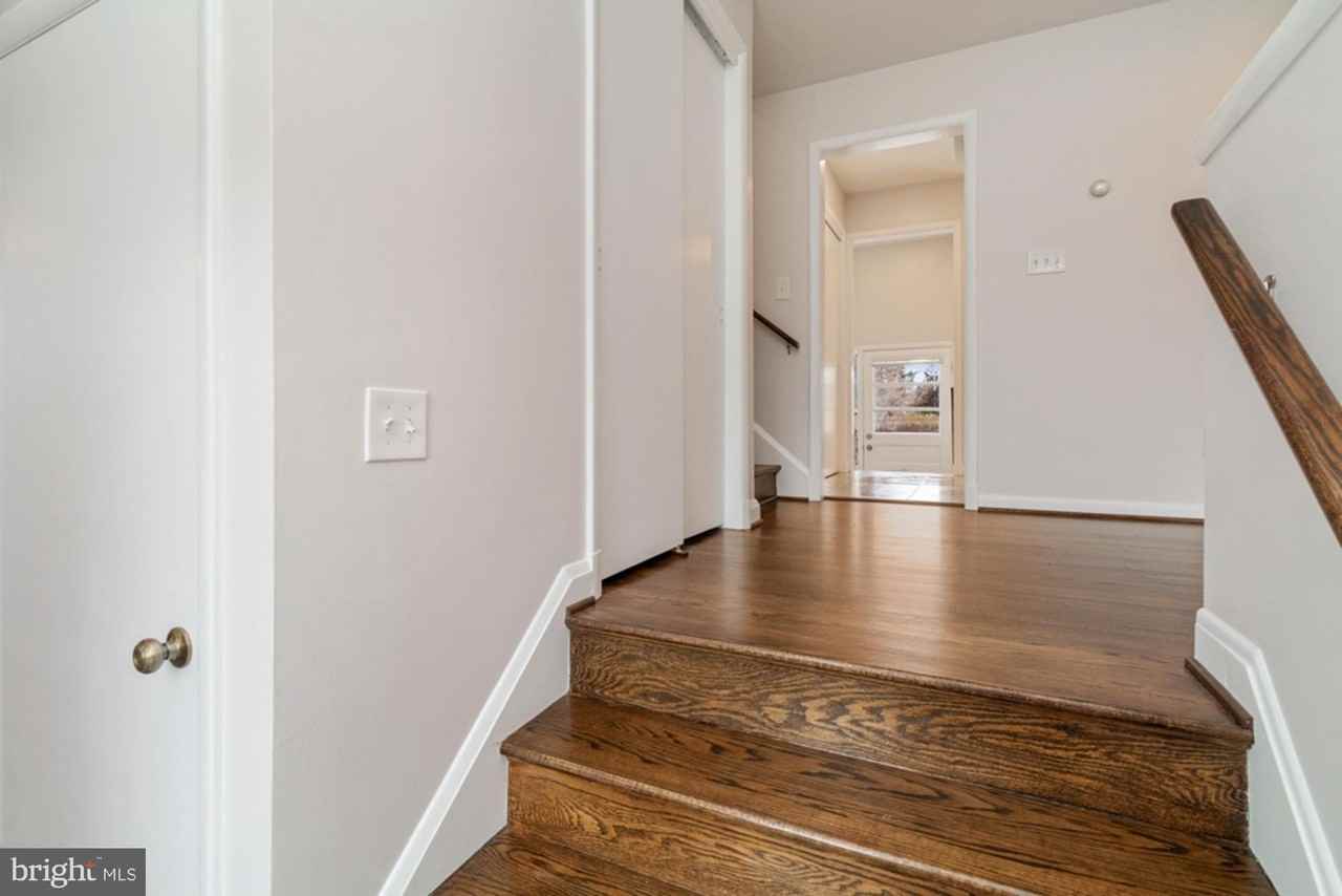 2414 Stanwick Rd - Photo 6 of 50