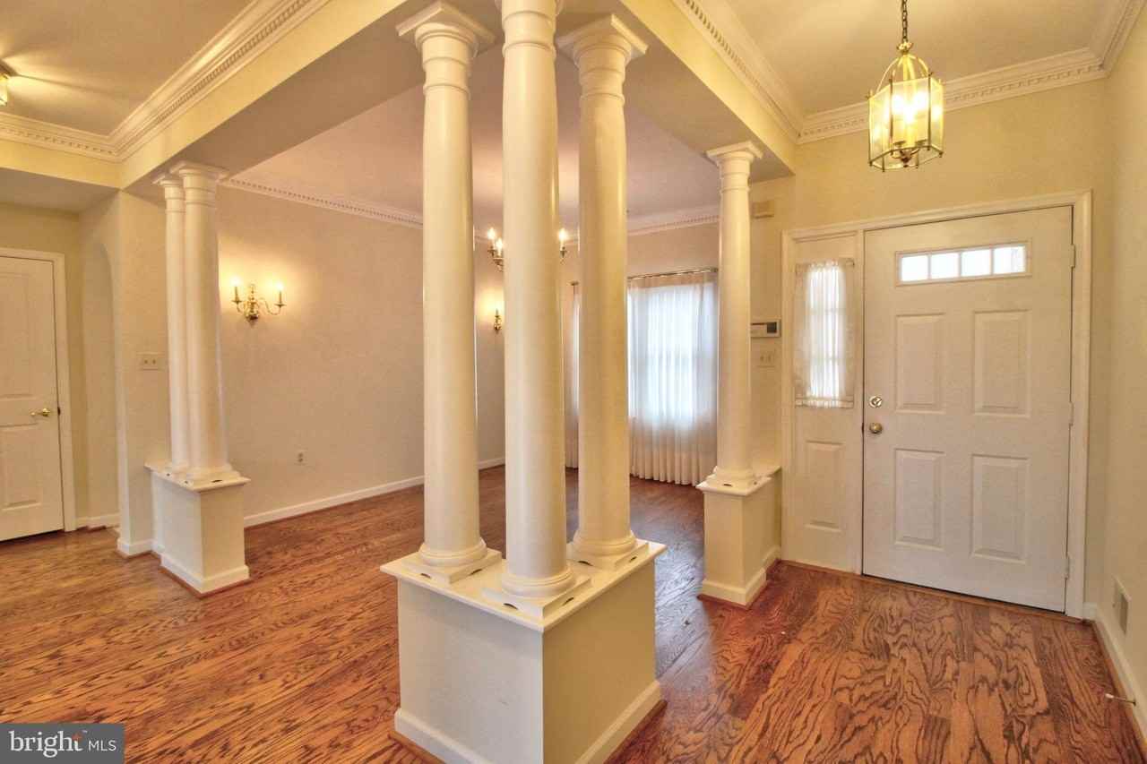 2493 5 Shillings Rd - Photo 4 of 18