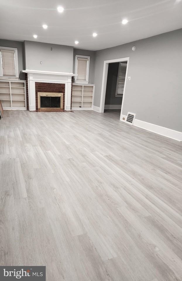 80 E Main St - Photo 4 of 10