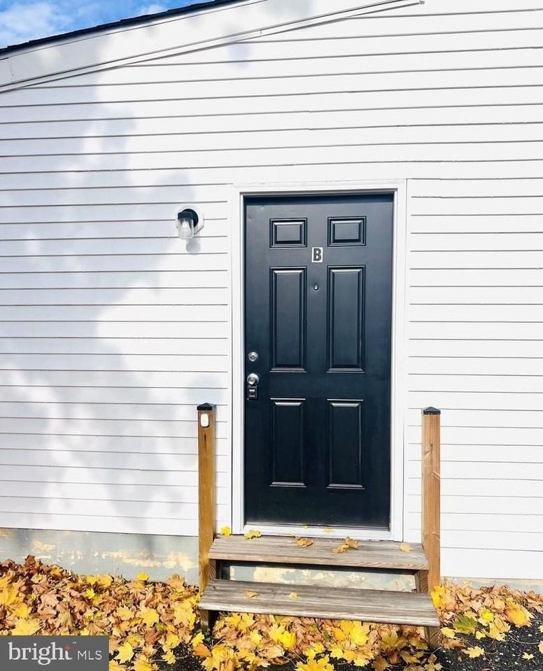 401 Blue Bell Rd #B - Photo 2 of 11