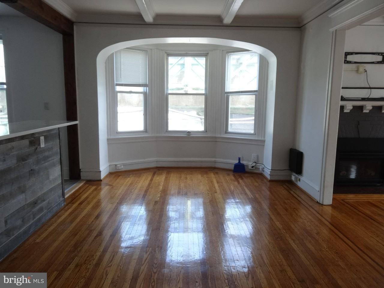 114 Levering St 2nd Fl - Photo 2 of 15