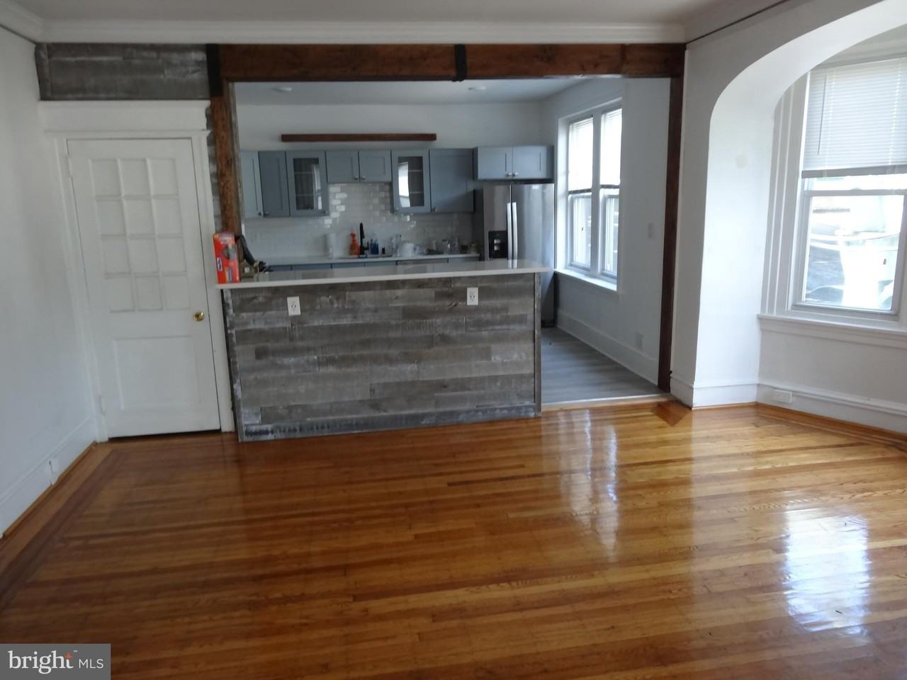 114 Levering St 2nd Fl - Photo 4 of 15