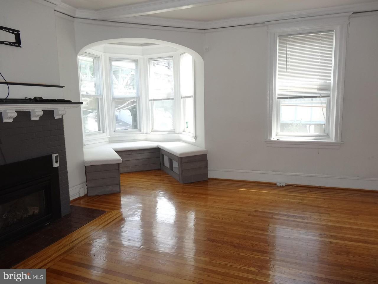 114 Levering St 2nd Fl - Photo 7 of 15