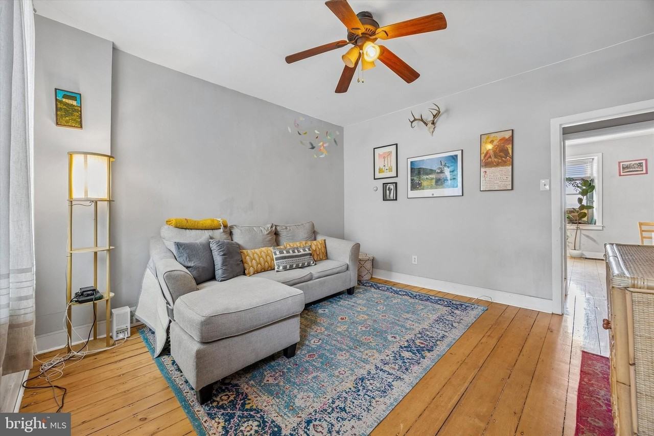 4306 Terrace St - Photo 2 of 14