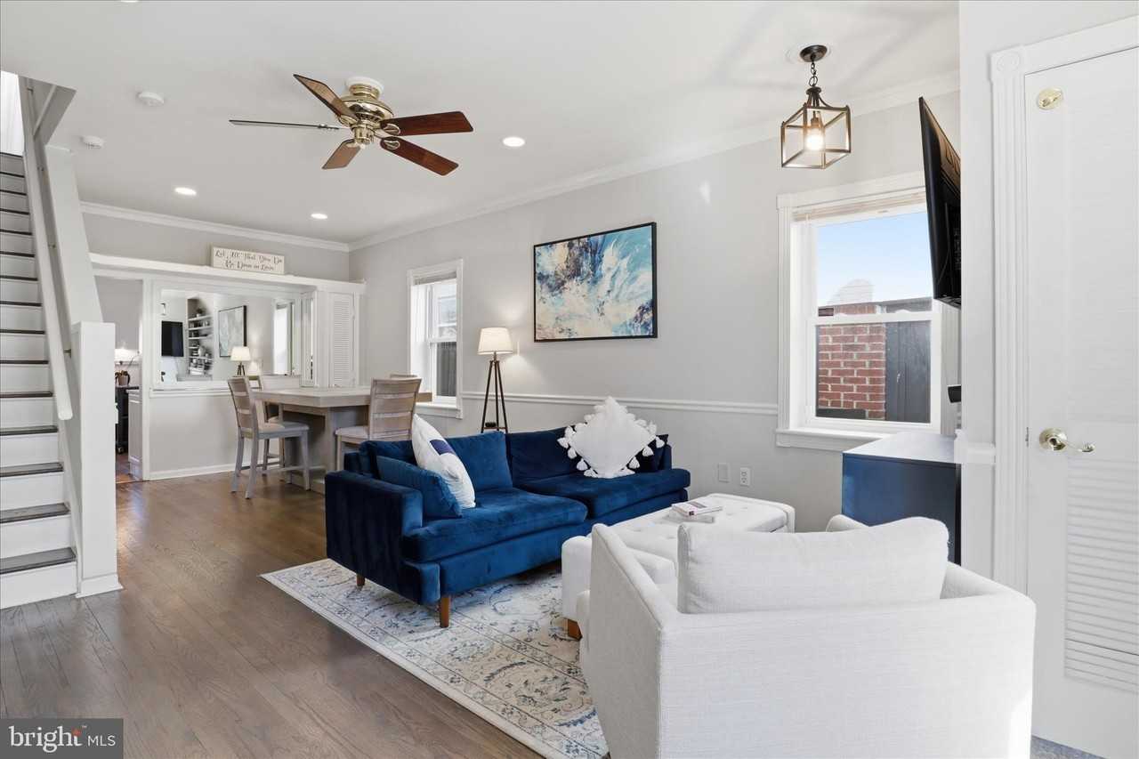 5015 22nd St N - Photo 5 of 39