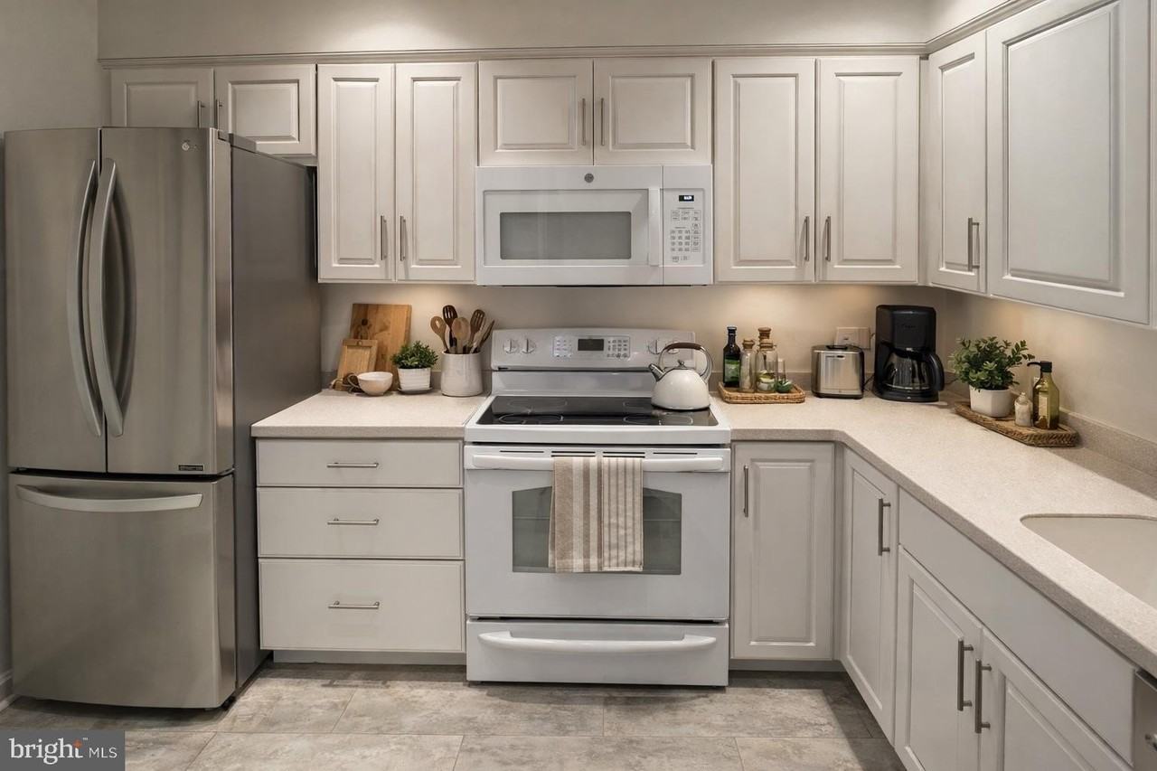 1020 N Stafford St Apt 406 - Photo 7 of 12