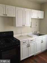 426 Hunter St - Photo 7 of 9