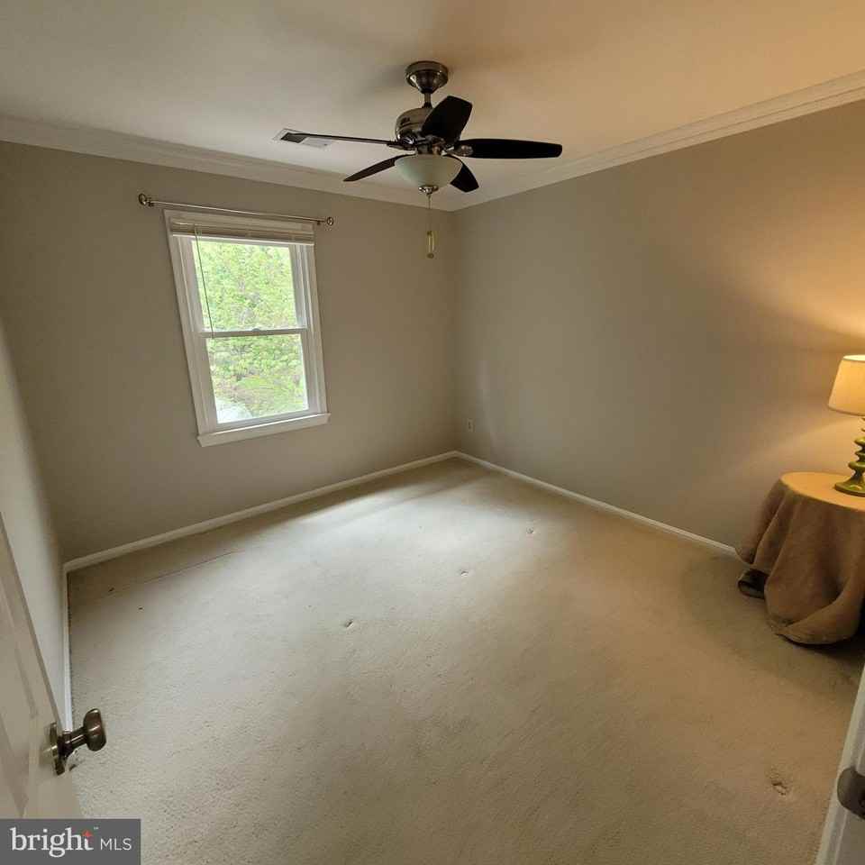 6302 Shiplett Blvd - Photo 6 of 12