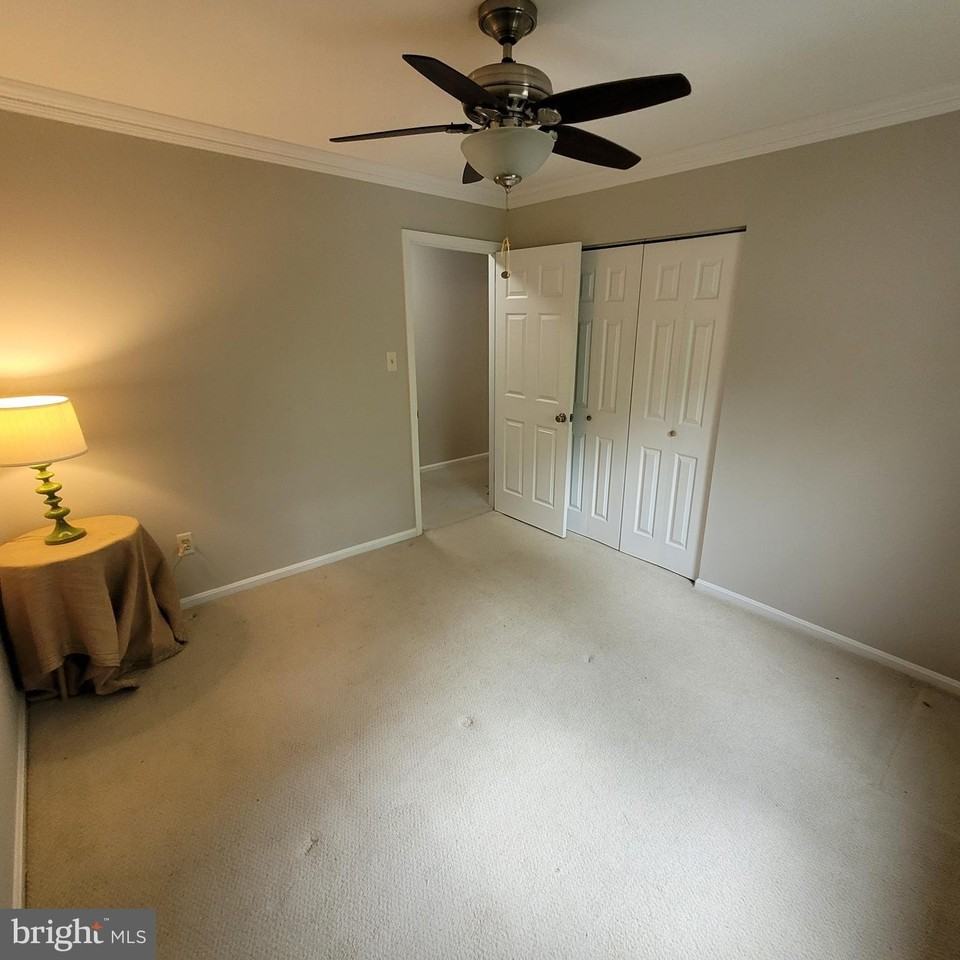 6302 Shiplett Blvd - Photo 7 of 12