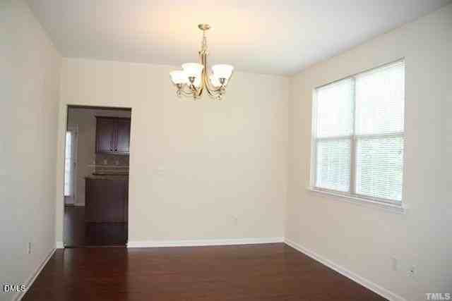 549 Mesquite Ridge Pl - Photo 5 of 34
