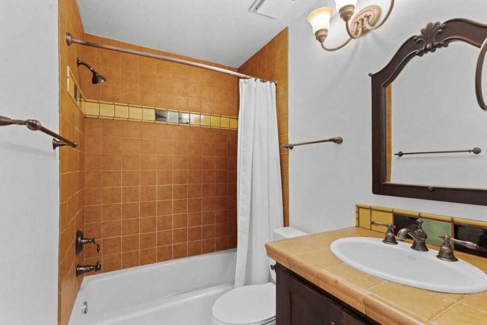 48980 Wildwood Ln - Photo 4 of 39