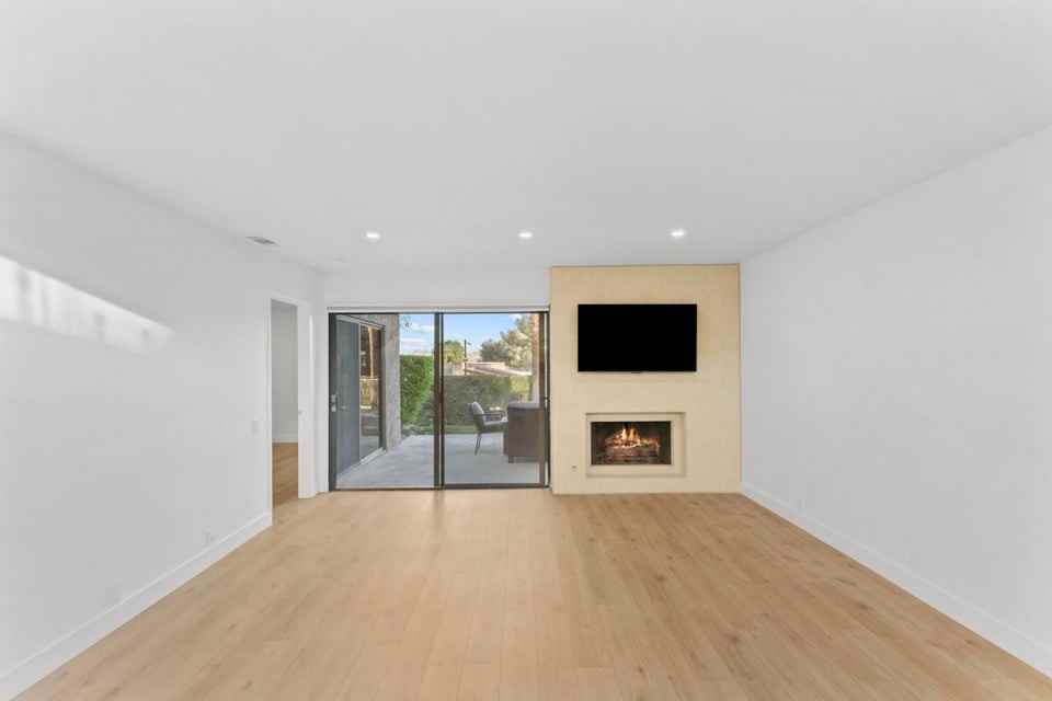 48980 Wildwood Ln - Photo 6 of 39