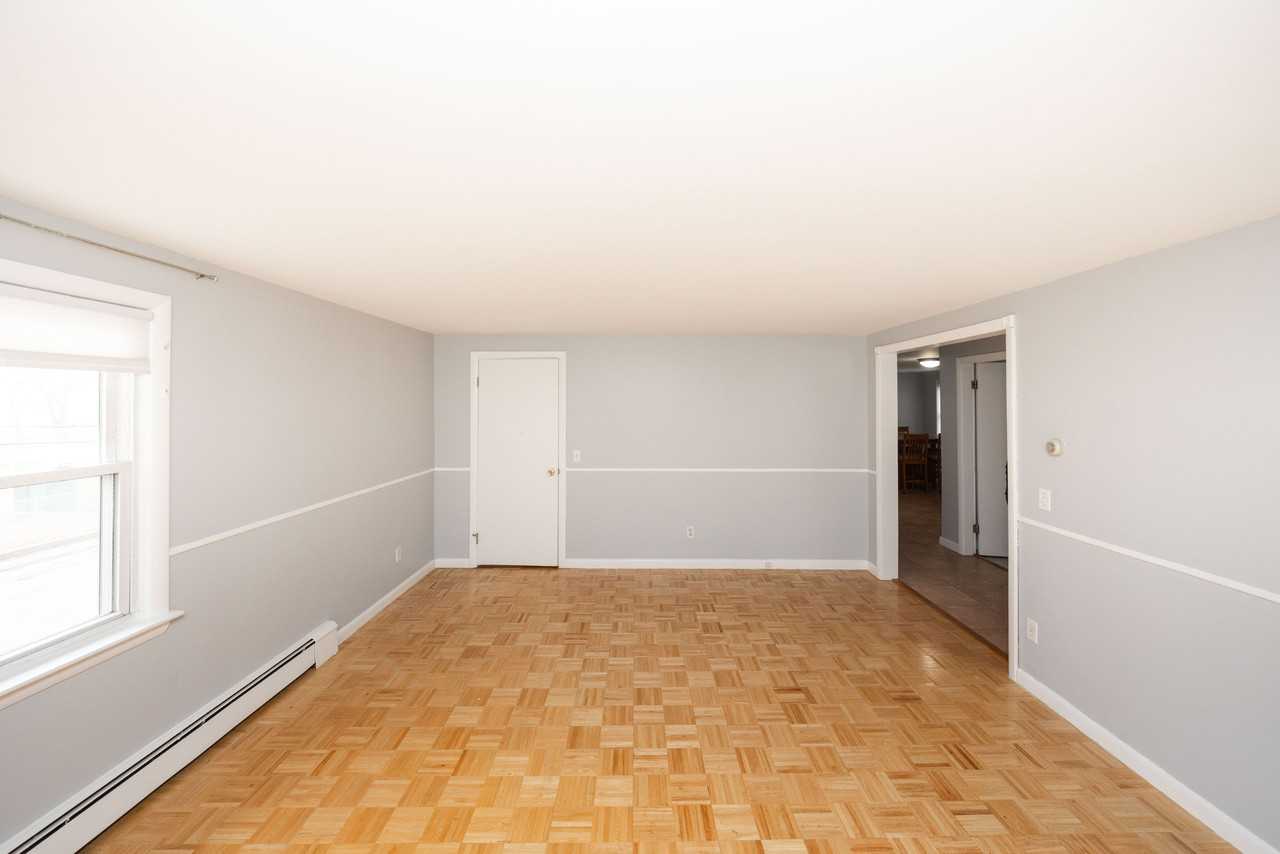 48 Ray St Unit 2 - Photo 2 of 13