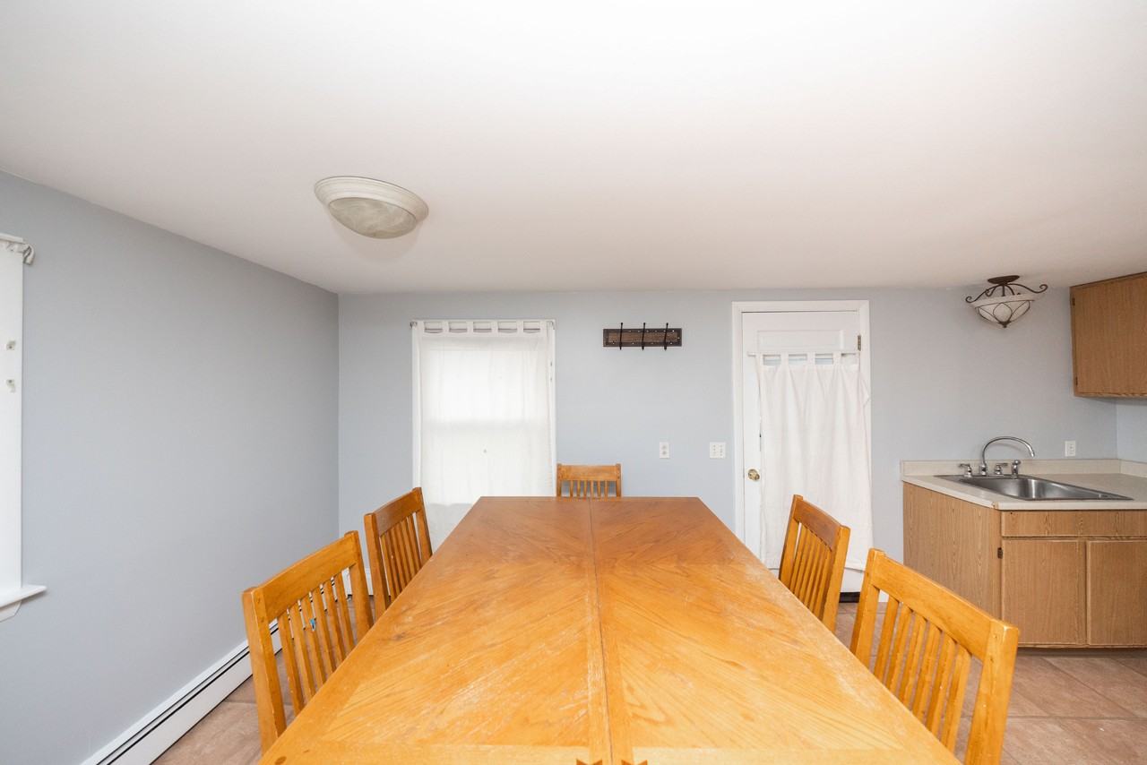 48 Ray St Unit 2 - Photo 7 of 13